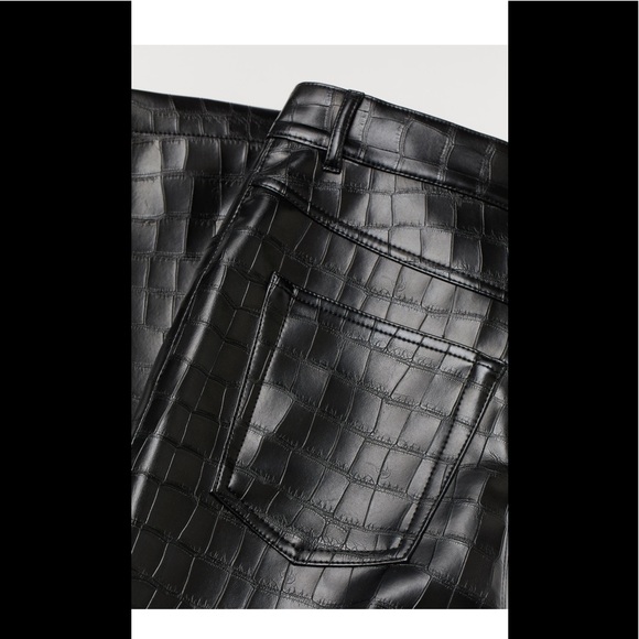NWT H&M Trend Faux Leather Crocodile Print Pants - Picture 5 of 8